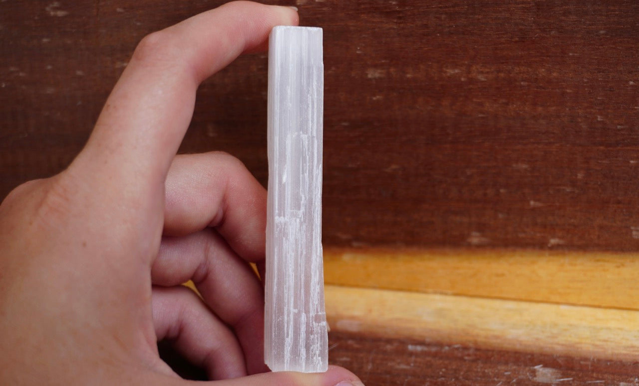 Barras limpiadoras de selenita cruda