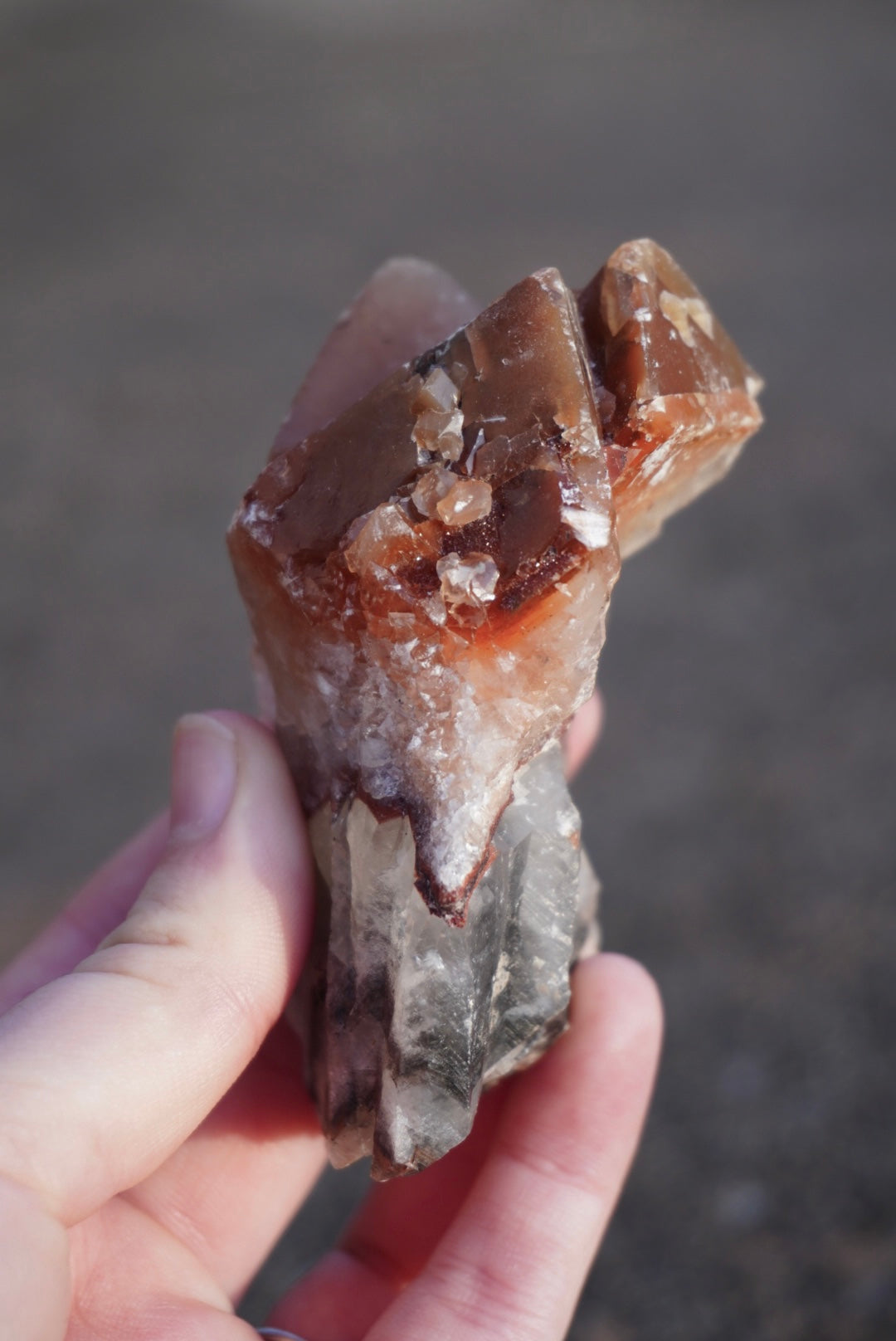 Medium Mariposa Calcite